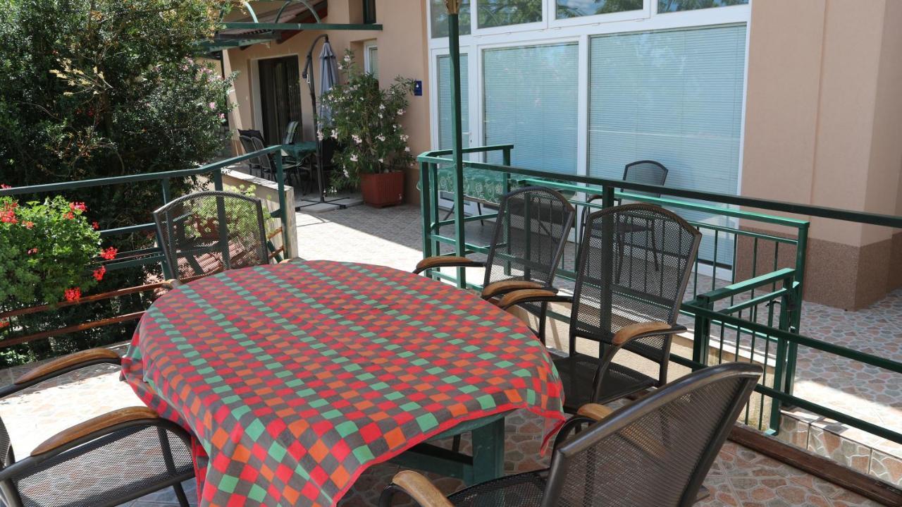 Apartments Komel II Опатия Екстериор снимка