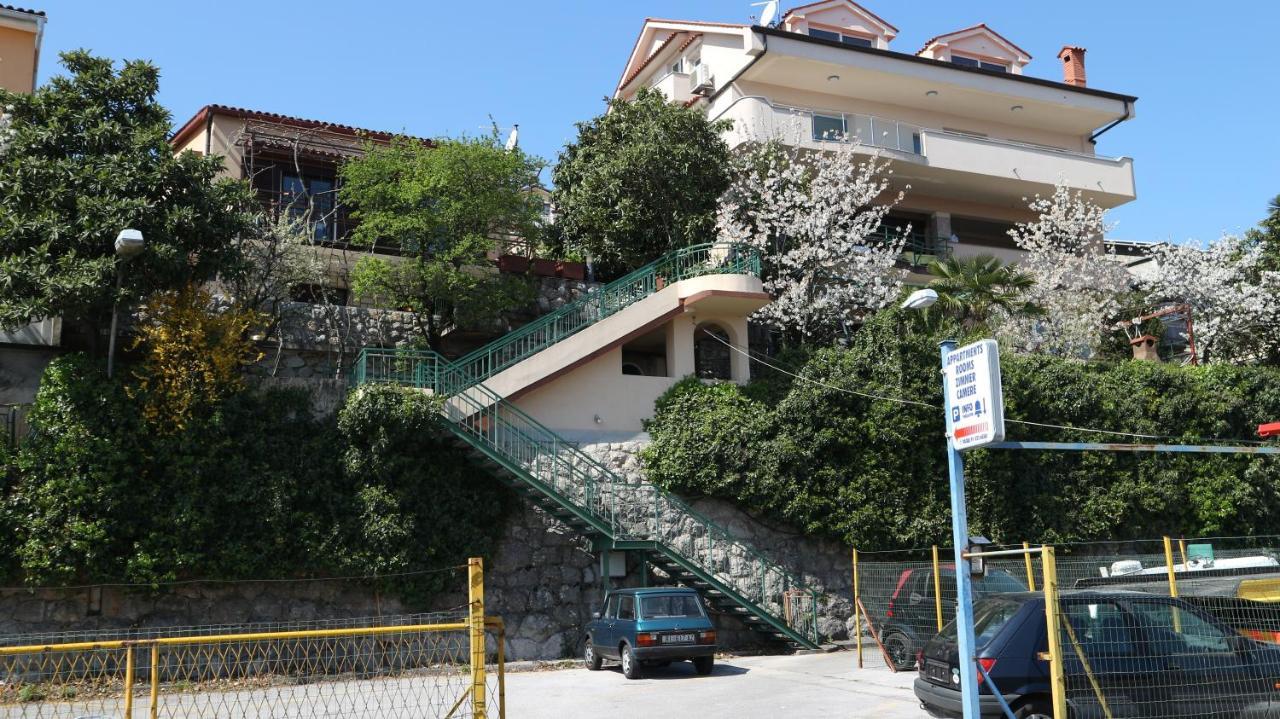 Apartments Komel II Опатия Екстериор снимка